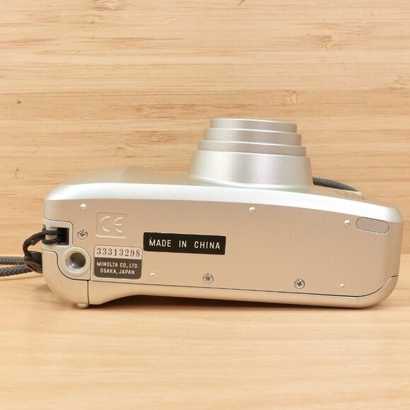 Vintage Minolta 110 Zoom Date / 35mm Film Camera / Tested & Working / Silver - Picture 7 of 8